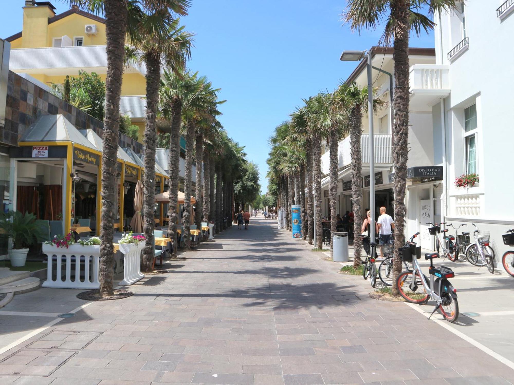 Levante Lignano Sabbiadoro Eksteriør bilde