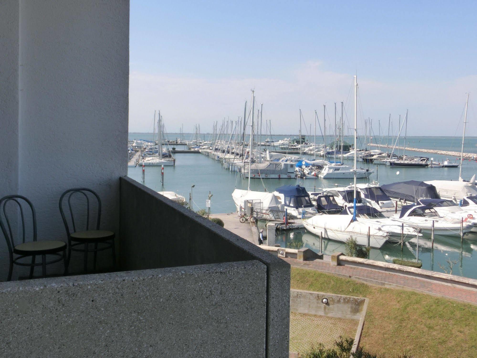Levante Lignano Sabbiadoro Eksteriør bilde